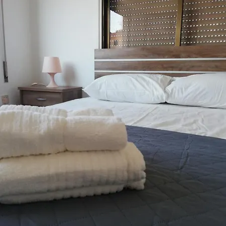 Cozy Flat Larnaca Centre شقة *